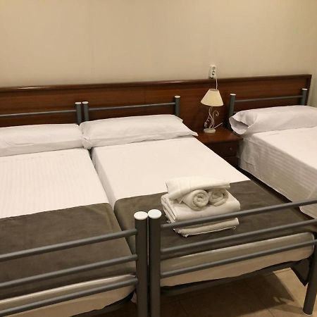 Hotel El Comendador Fuente Obejuna ภายนอก รูปภาพ